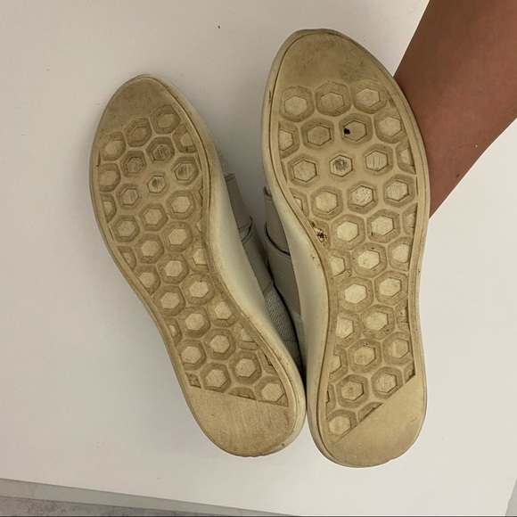 Vince || Aston Gray Slip-On Sneakers Shoes 9.5 - Picture 8 of 9